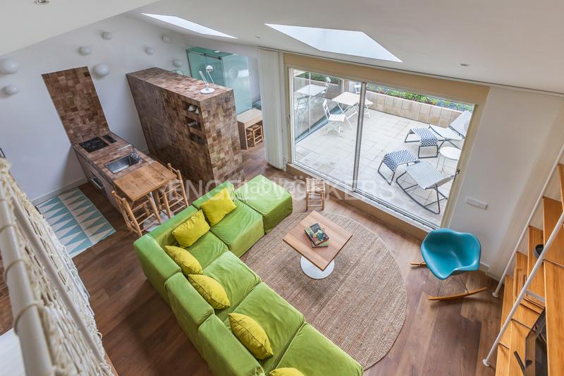 Foto 0031203c-d22e-4328-8444-2e05bf8b8667. Attique avec chauffage dans Cortes-Huertas Madrid