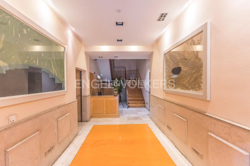 Foto 0d513d99-e26d-4b3c-acca-2a6eca49fe4c. Attique avec chauffage dans Cortes-Huertas Madrid