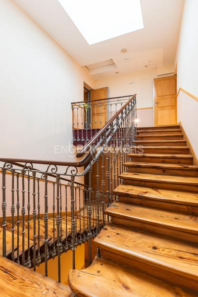 Foto 3e023af6-8583-49d3-b33d-29a39c2aff52. Attique avec chauffage dans Cortes-Huertas Madrid