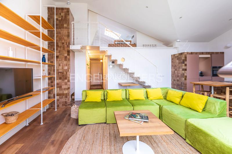 Foto 86bc0606-2901-4d6f-a01b-3961deb94fb8. Attique avec chauffage dans Cortes-Huertas Madrid