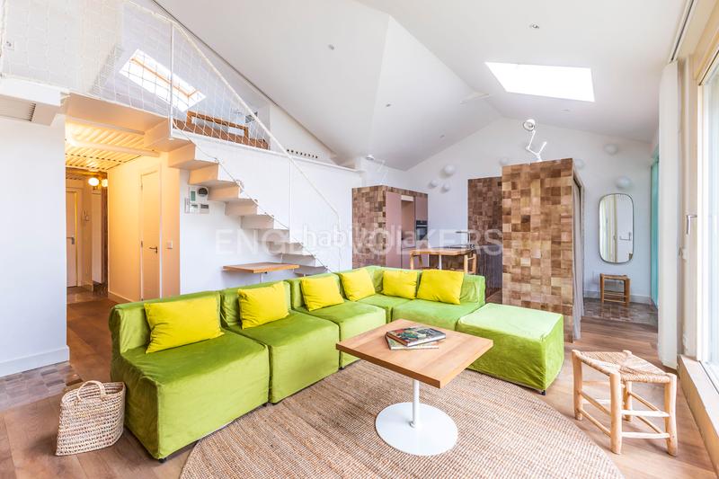 Foto b466cfbf-54e8-4370-a043-85d4ddf44679. Attique avec chauffage dans Cortes-Huertas Madrid