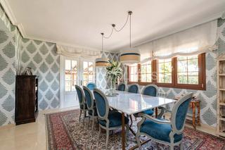 Casa in Villafranca del Castillo. Magnífico chalet con piscina en villafranca del castillo