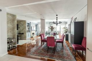Alquiler Apartamento en Trafalgar. Magnífico piso de tres habitaciones junto a la plaza de olavide