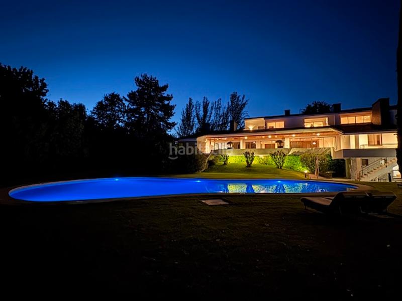 Foto 0abac4f1-67b0-48b9-9d42-533c8431b420. Maison avec chauffage parking piscine dans Somosaguas Pozuelo de Alarcón