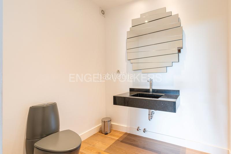 Foto 1a954aac-2ec9-4de6-b690-bc36e3137b04. Maison avec chauffage parking piscine dans Somosaguas Pozuelo de Alarcón