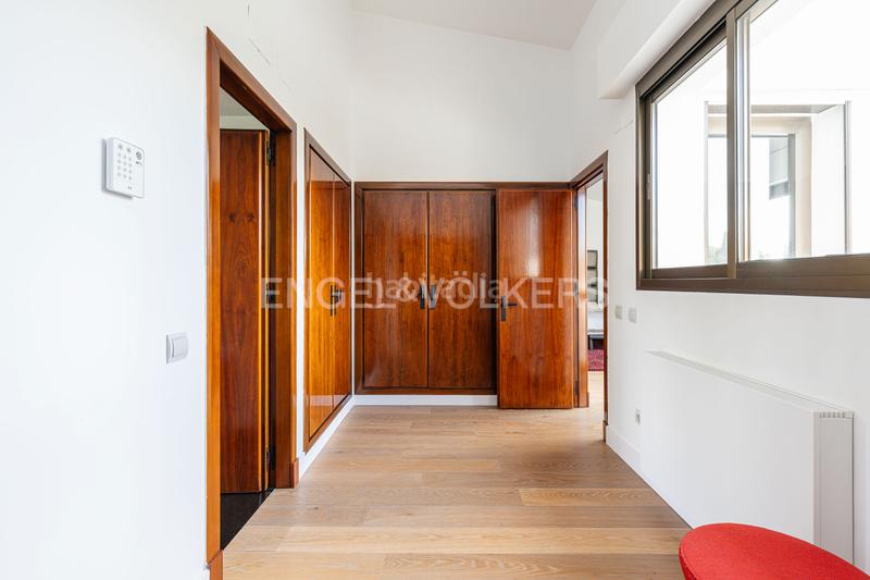 Foto 4bac14bd-3d12-4f4b-83a5-89daca482809. Maison avec chauffage parking piscine dans Somosaguas Pozuelo de Alarcón