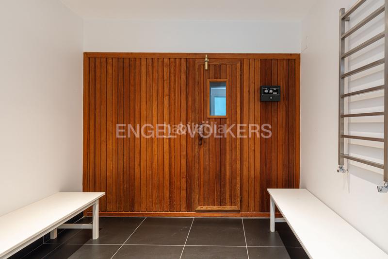 Foto 61ac9ae0-02b0-48c9-8983-d5620d26743d. Maison avec chauffage parking piscine dans Somosaguas Pozuelo de Alarcón