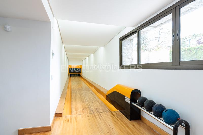 Foto cced8c67-0c78-4041-b697-cab40e71150e. Maison avec chauffage parking piscine dans Somosaguas Pozuelo de Alarcón