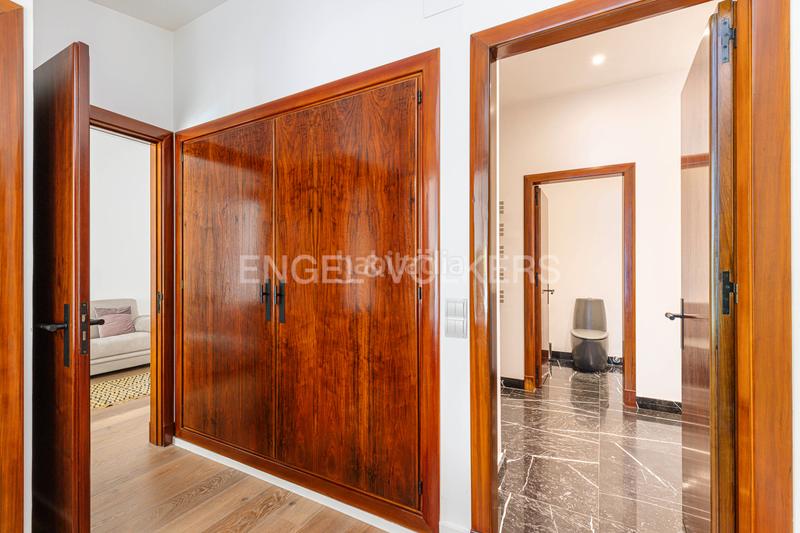 Foto f9284f3d-e043-4236-a65d-415989077fe1. Maison avec chauffage parking piscine dans Somosaguas Pozuelo de Alarcón