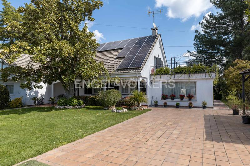 Foto 9e50e3f8-7caf-4476-9662-d0a6233f5a9f. Haus mit heizung parking pool in Monteclaro Pozuelo de Alarcón