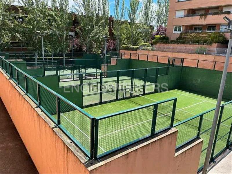 Foto 766ed7dc-af76-46b1-9b5a-e9bd758a0a99. Affitto piccolo appartamento con riscaldamento parcheggio piscina in Pozuelo de Alarcón
