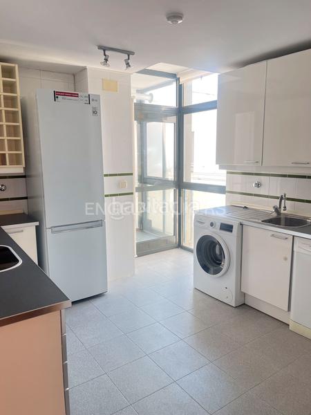 Foto de36ab7c-8a82-43e5-96c2-ffa1d0b26a93. Location appartement avec chauffage parking piscine dans Pozuelo de Alarcón