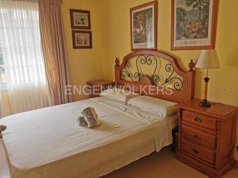 Foto 4d13a21d-62b7-42ad-9834-882d5660485b. Lloguer casa amb calefacció aparcament piscina a Ciudalcampo