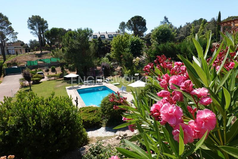 Foto 8530ab79-6781-4f70-a09c-0d5193f68cfb. Lloguer casa amb calefacció aparcament piscina a Ciudalcampo