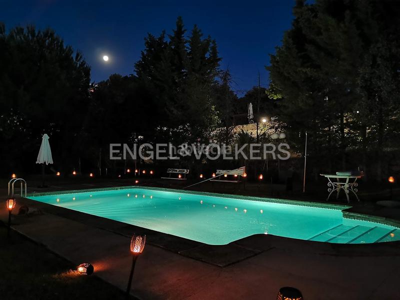 Foto a3d78df5-4889-4116-910b-2d027d60469a. Lloguer casa amb calefacció aparcament piscina a Ciudalcampo