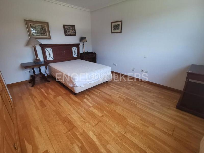 Foto b989ca84-26e9-4a2c-9c2f-e92387abfa6e. Lloguer casa amb calefacció aparcament piscina a Ciudalcampo