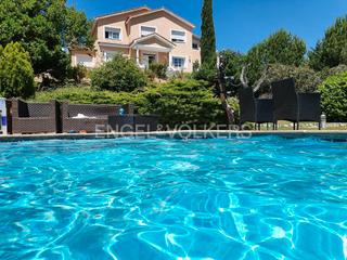 Rent House  Paseo del embajador. Espectacular casa unifamiliar en cidalcampo