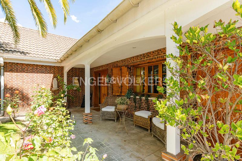 Foto 03a3427a-1ac3-4b20-bc9c-c9f74e900033. Casa preciosa casa levitt en Montealina a la venta en Pozuelo de Alarcón