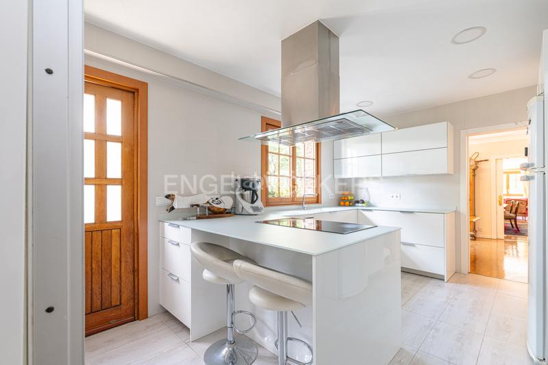 Foto 6b5948fb-5509-4ad8-8806-b9bd9b7b7e0a. Casa preciosa casa levitt en Montealina a la venta en Pozuelo de Alarcón