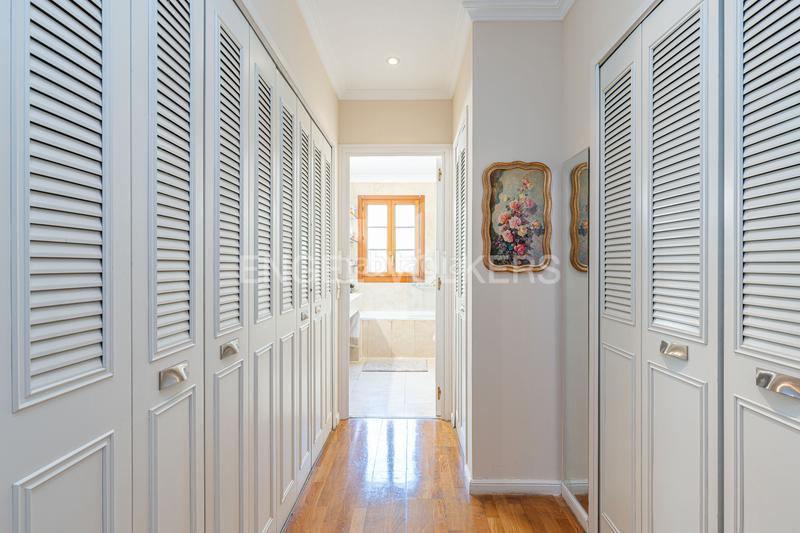 Foto f6907525-f51e-4a62-b1bb-9ad05c0592f1. Casa preciosa casa levitt en Montealina a la venta en Pozuelo de Alarcón