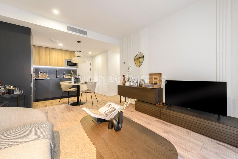 Foto 8a4ad5e0-1d6a-4d8d-826f-8a485afb44fa. Location appartement avec chauffage parking dans Pacífico Madrid