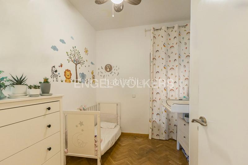 Foto 2de21bec-78a9-4bbc-828e-361ab30ebc38. Apartamento agradable y luminoso piso junto al parque de berlín en Madrid