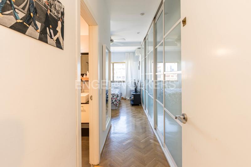 Foto c87d1070-13e8-4d76-b53a-6c0e14c4d0bb. Apartamento agradable y luminoso piso junto al parque de berlín en Madrid