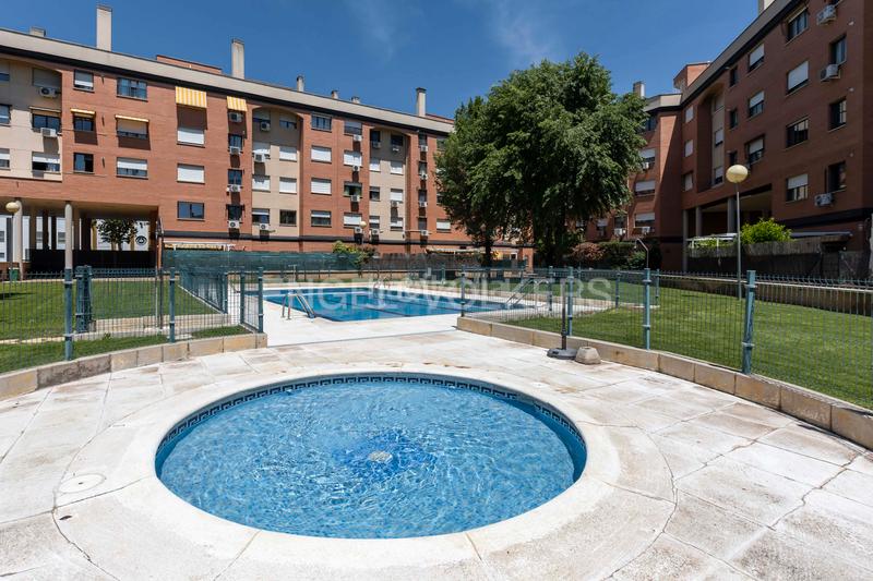 Foto 0cd6b04b-10ac-4d08-8d4a-5819f4649b82. Appartement avec chauffage parking piscine dans Parque Cataluña Torrejón de Ardoz