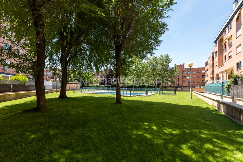 Foto 9784d5dc-12a2-4d48-824e-4d108277de9b. Appartement avec chauffage parking piscine dans Parque Cataluña Torrejón de Ardoz