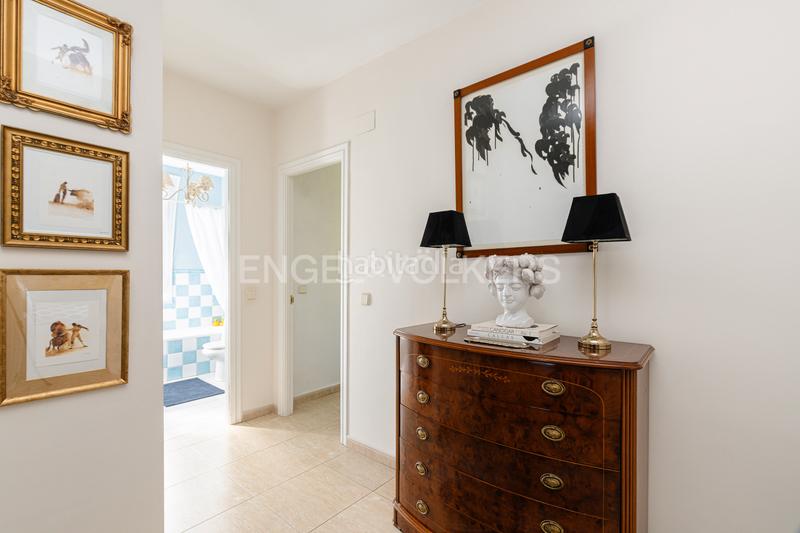 Foto 374bd4f1-8088-4568-b729-5d7b6b2e2232. Casa magnifico chalet con estilo en Mojadillas-Parque de las Infantas-El Paraiso Valdemorillo