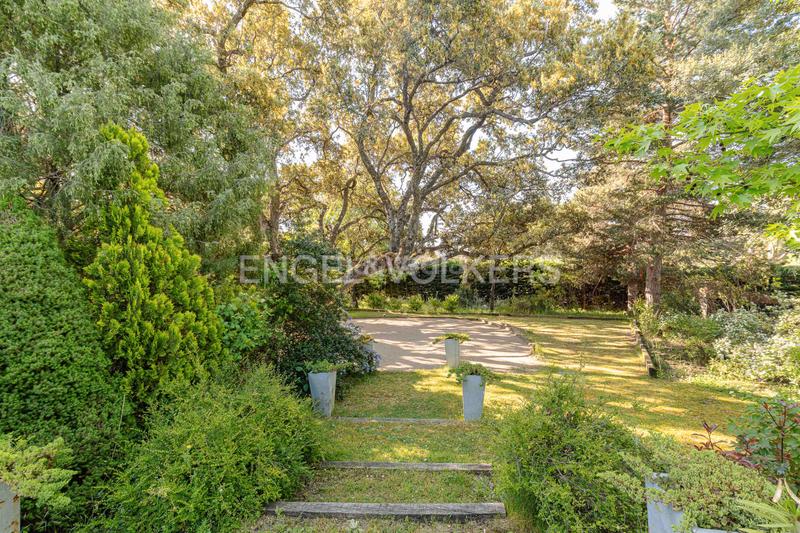 Foto b5381dbd-7d45-4572-ad00-fd9c5bfc563b. Casa magnifico chalet con estilo en Mojadillas-Parque de las Infantas-El Paraiso Valdemorillo