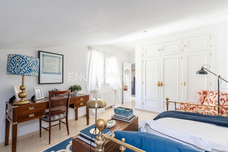 Foto cc85a0b7-f33c-40b7-b720-f5bc5e2a5db6. Casa magnifico chalet con estilo en Mojadillas-Parque de las Infantas-El Paraiso Valdemorillo