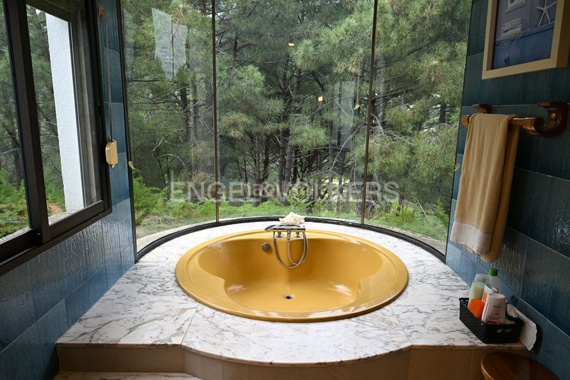Foto 8a81bf49-3e7f-4207-ba16-3d0da9bb328c. Casa amb calefacció aparcament piscina a Sotillo de la Adrada