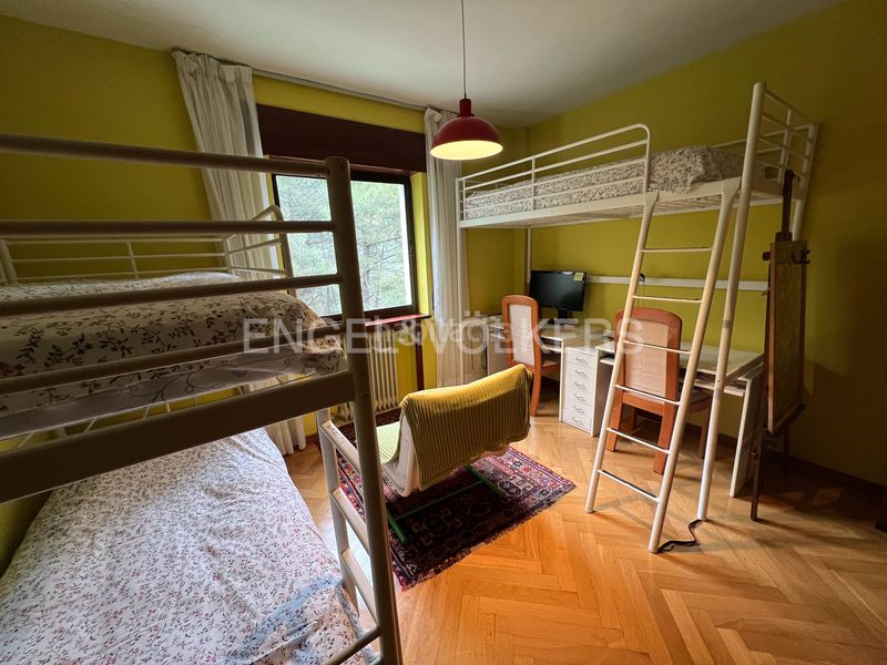 Foto f230a521-f4a7-4160-be91-ac6969c3e203. Casa amb calefacció aparcament piscina a Sotillo de la Adrada