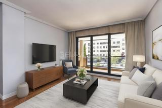 Apartamento en Norte. Exclusivo piso de 5 dormitorios en fuentelucha, alcobendas norte