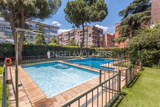 Lloguer Apartament a Estrella. Moderno piso con piscina y garaje en el barrio de retiro