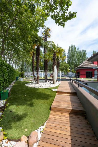 Foto 0eb706db-e780-44ac-b969-7cc603dc0e5e. Casa amb calefacció aparcament piscina a urbanización La Moraleja La Moraleja