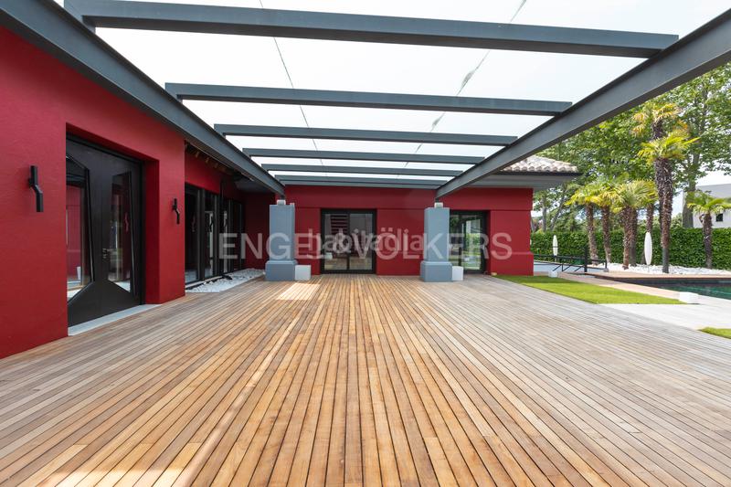 Foto 289f8859-abbd-402c-a985-440bdd9b7c5c. Casa amb calefacció aparcament piscina a urbanización La Moraleja La Moraleja