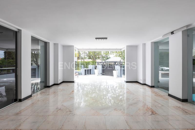 Foto 7c22a853-dfe5-4a39-a7e5-71b9a4fedc79. Casa amb calefacció aparcament piscina a urbanización La Moraleja La Moraleja