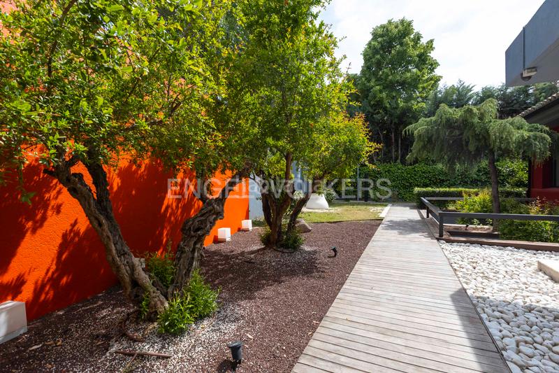 Foto e1b112d2-38ed-4828-8cd0-195e0e9ab42f. Casa amb calefacció aparcament piscina a urbanización La Moraleja La Moraleja