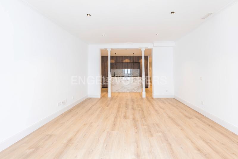 Foto 5be3fc8a-d19e-4fae-b0b4-d201d0d21b70. Appartement avec chauffage parking dans Cortes-Huertas Madrid