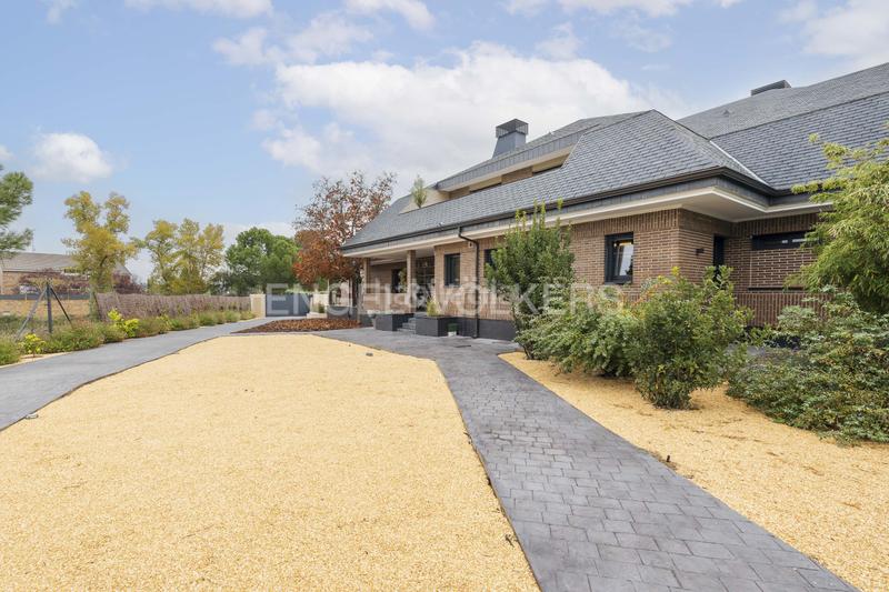 Foto 7dfcd7eb-1517-4e9b-b84d-d66dffc03653. Casa con riscaldamento parcheggio piscina in Ciudalcampo