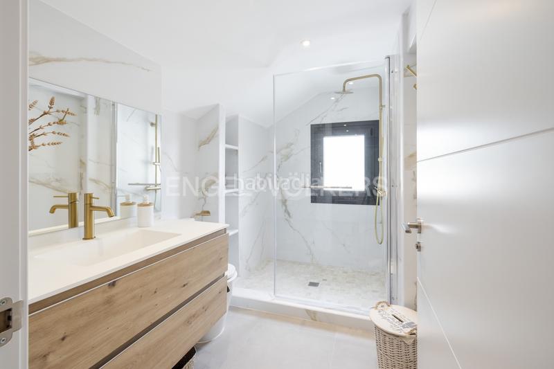 Foto ab498f22-98ac-4d45-a64e-7c7900532ee4. Casa con riscaldamento parcheggio piscina in Ciudalcampo