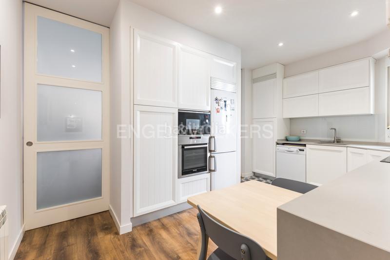 Foto 15f2ef53-8963-42ca-a6f8-a9bd14b0e621. Appartement avec chauffage parking dans Cuatro Caminos - Azca Madrid