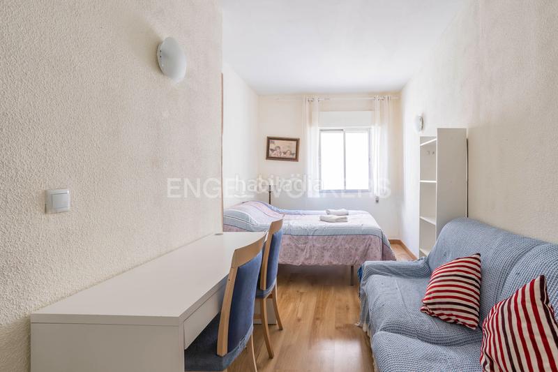 Foto 6c95cb32-d445-490d-96c1-b0937335c4ac. Apartment with heating in Sol Madrid