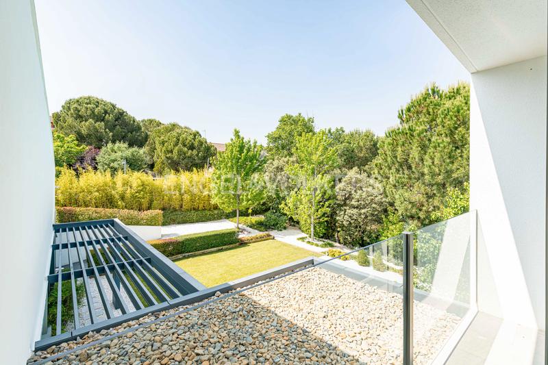 Foto 0daadd57-6c90-48aa-83c6-cfb29eae7fb5. Haus mit heizung parking pool in Bonanza Boadilla del Monte