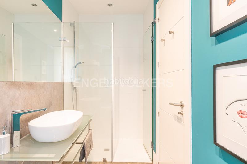 Foto 3794bf13-5271-4ab7-9131-3c3191d4bde7. Haus mit heizung parking pool in Bonanza Boadilla del Monte