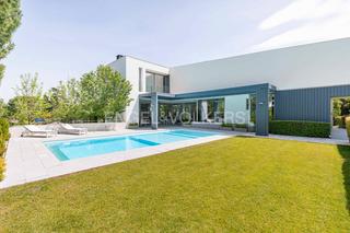 Maison à Bonanza. Extraordinaria villa de diseño en bonanza