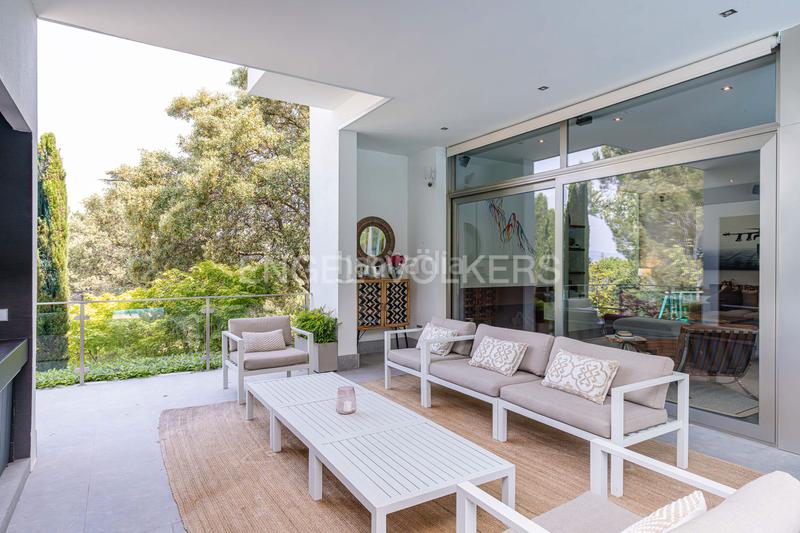 Foto 56f31198-6713-47b5-b693-0a685e128984. Haus mit heizung parking pool in Bonanza Boadilla del Monte