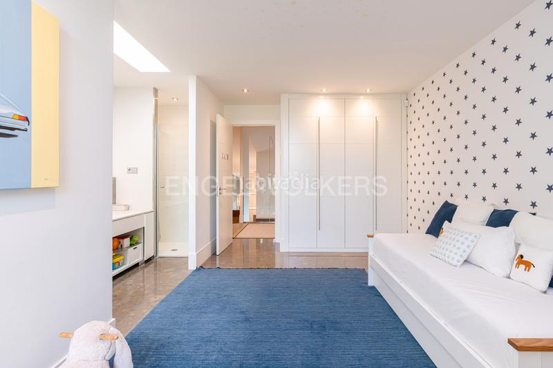 Foto 892d18f7-2dc2-4a0f-8531-3d3b039ad626. Haus mit heizung parking pool in Bonanza Boadilla del Monte